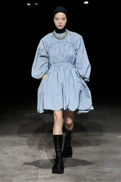 Look 52